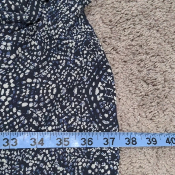 Garnet Hill Brianna Surplice Knit Dress blue and white pattern size small - Picture 11 of 11